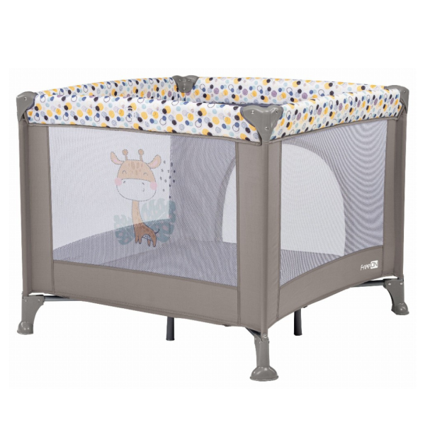 Square playpen giraffe