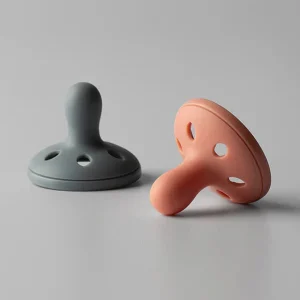 2X BREAST-LIKE SOOTHERS 6-18M