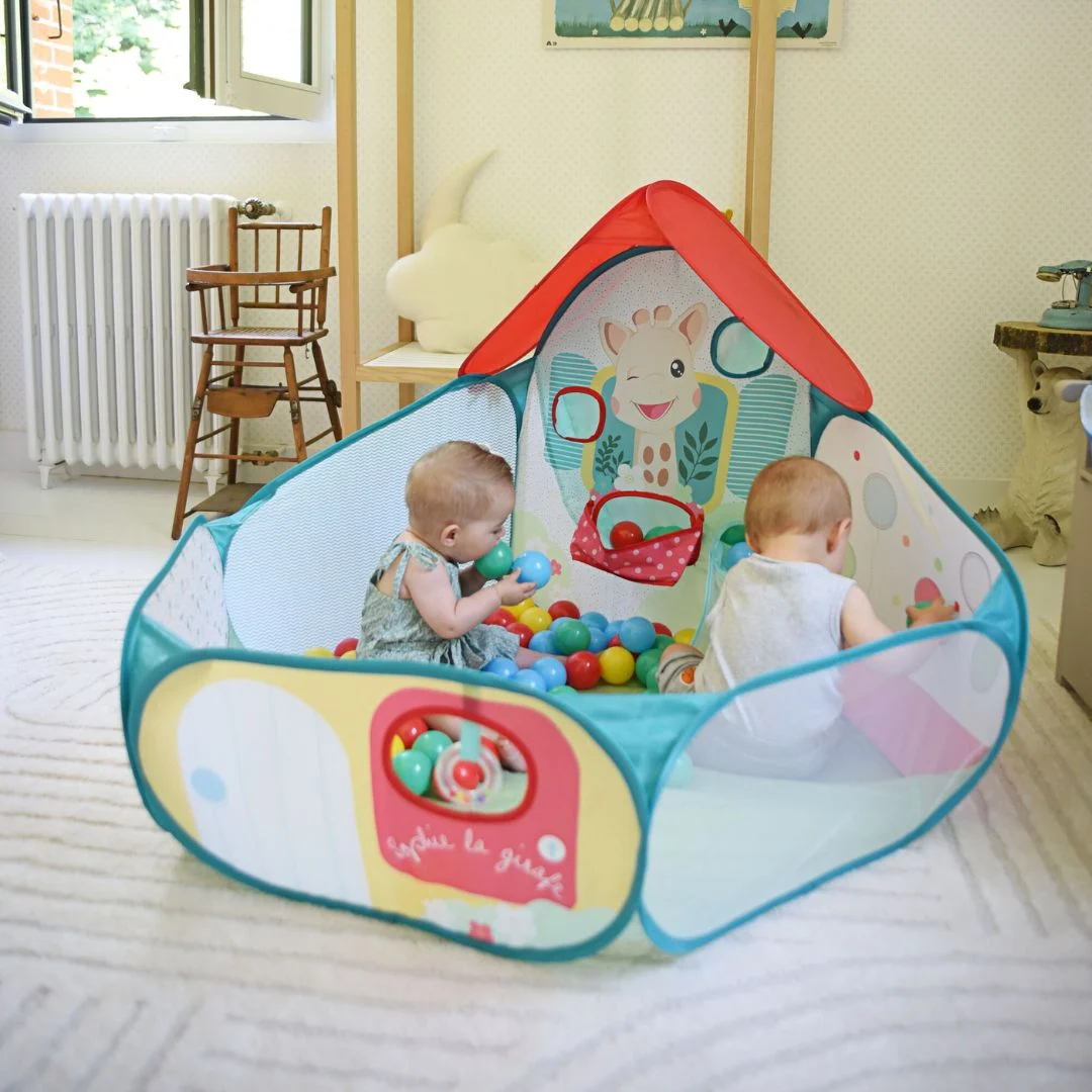 Πισίνα με Μπαλάκια