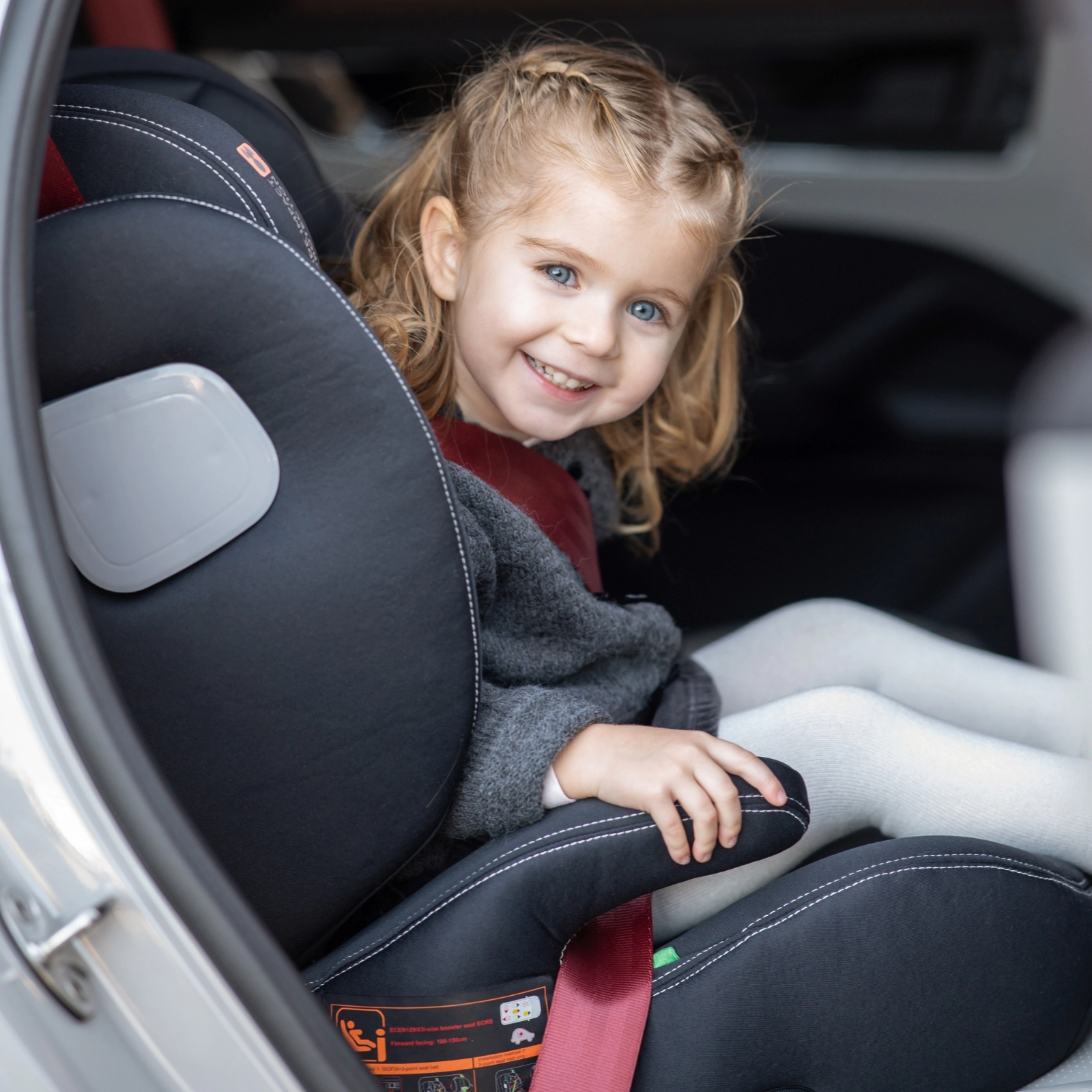 i-track-i-size-40-to-150-cm-kid-baby-car-safety-seat-isofix-safety-tested-imidjova-new