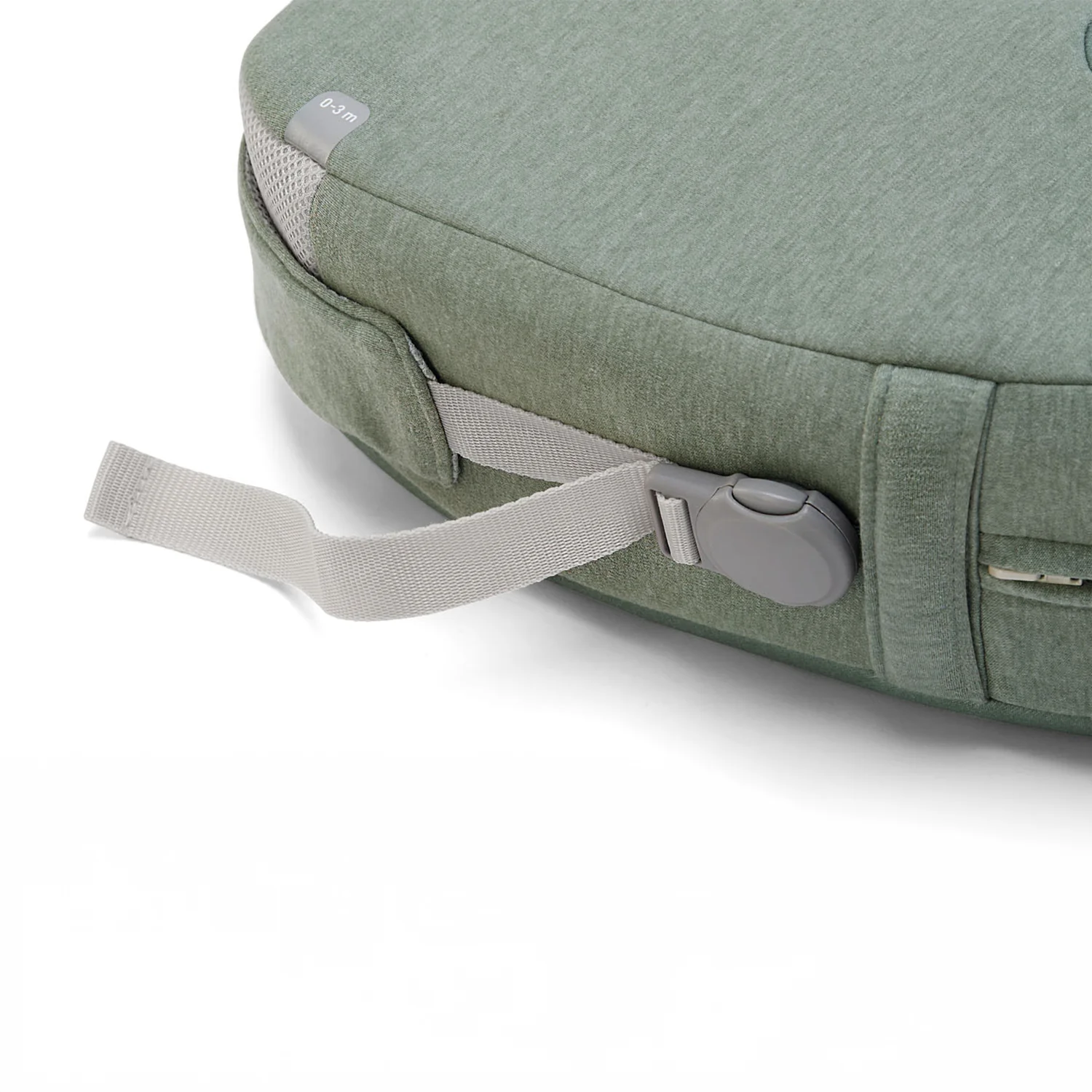 elysia-balance-green-detail-closure.jpg