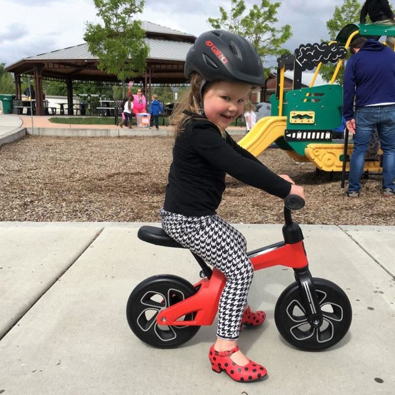 09-Balance-bike-Qplay-Tech-Negru_square
